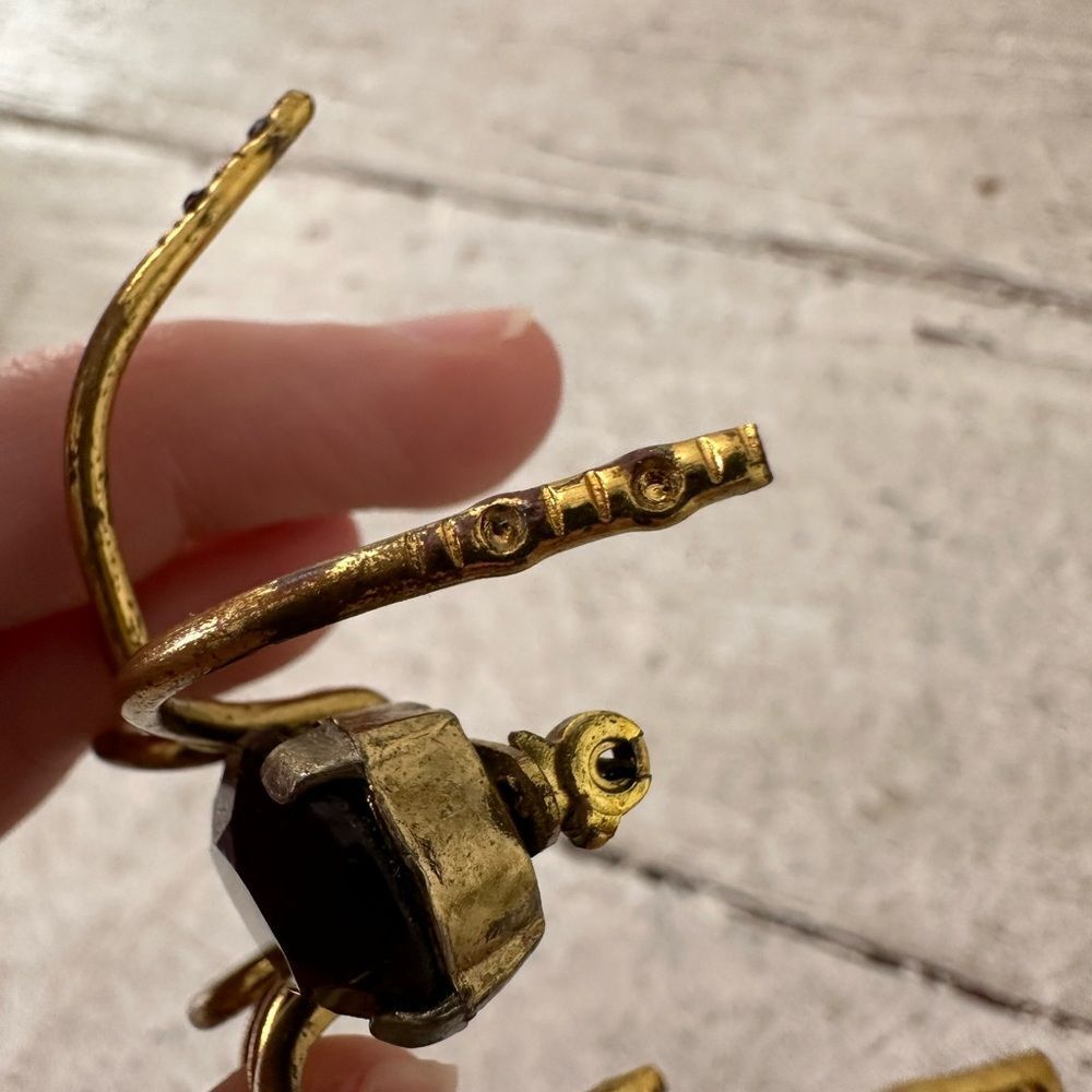 Vintage Art Deco Figural Purple Crystal Body Large Spider Brooch - Picture 6 of 10